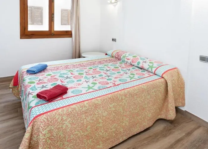 Bonito Apartamento Para 4 Personas, Centro De Moraira